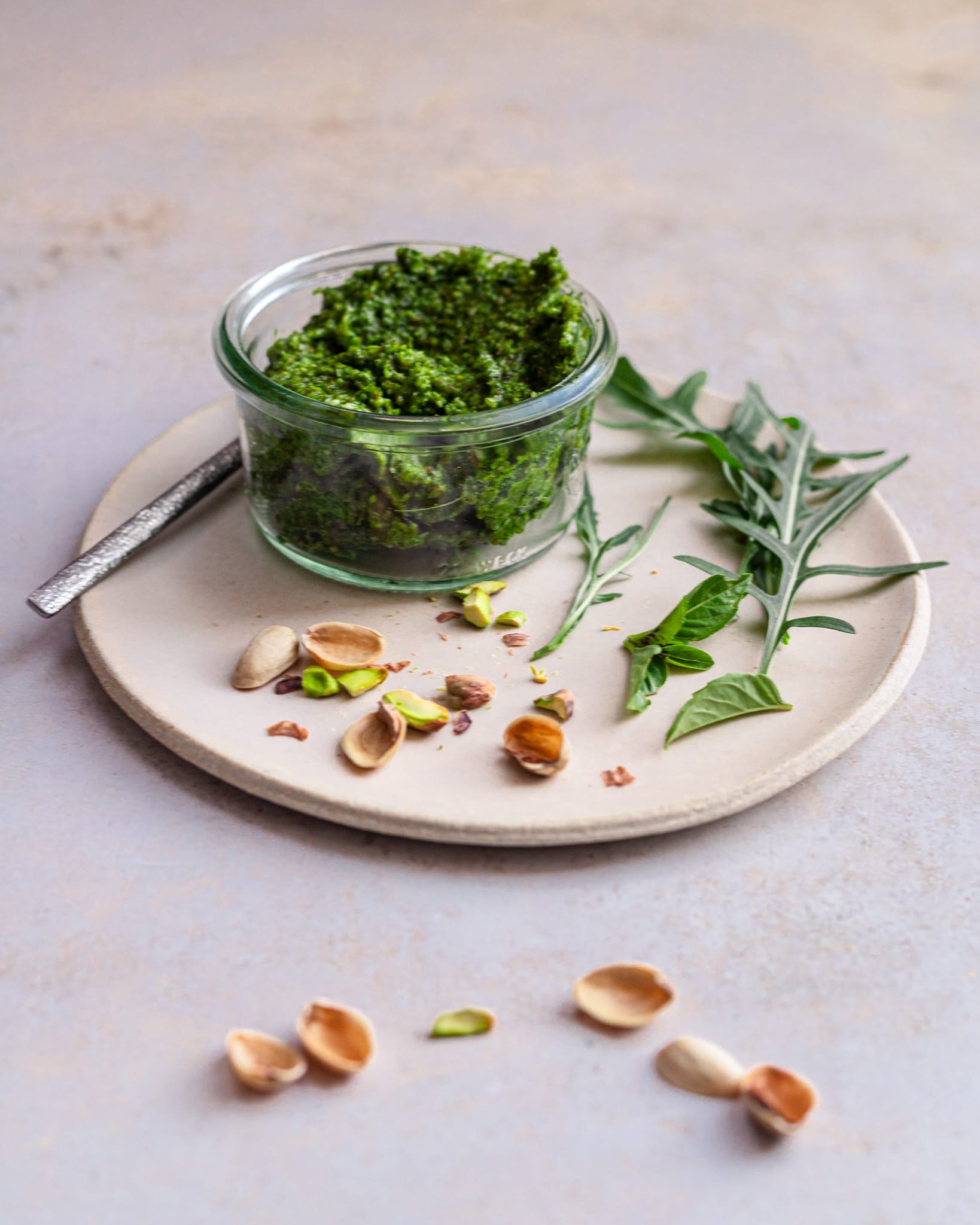 Rucolapesto met pistachenoten - Em's Real Food Rucolapesto met pistachenoten - Em's Real Food